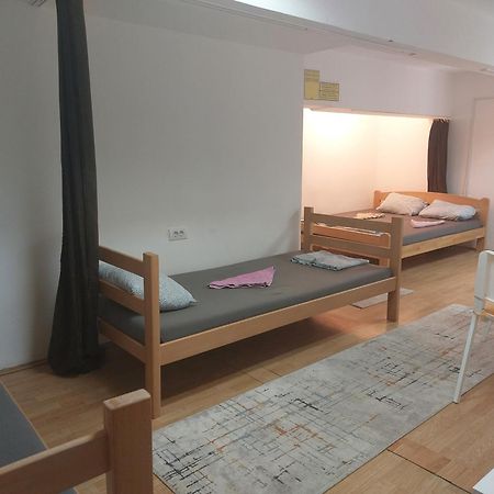 Hostel Inn Downtown Белград Екстериор снимка