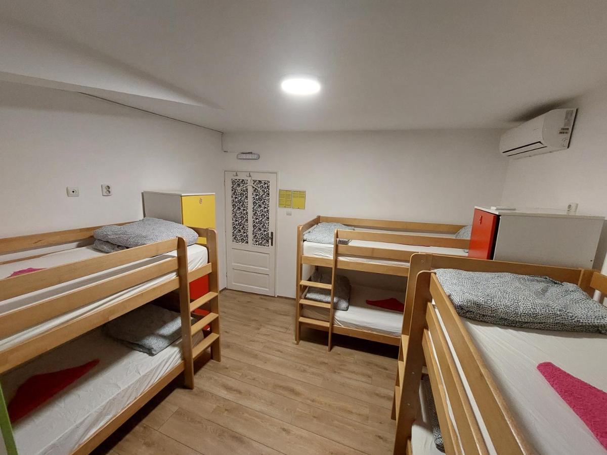 Hostel Inn Downtown Белград Екстериор снимка