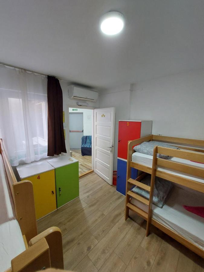 Hostel Inn Downtown Белград Екстериор снимка