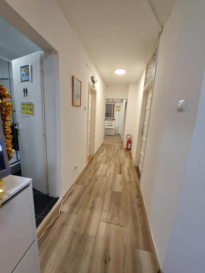 Hostel Inn Downtown Белград Екстериор снимка