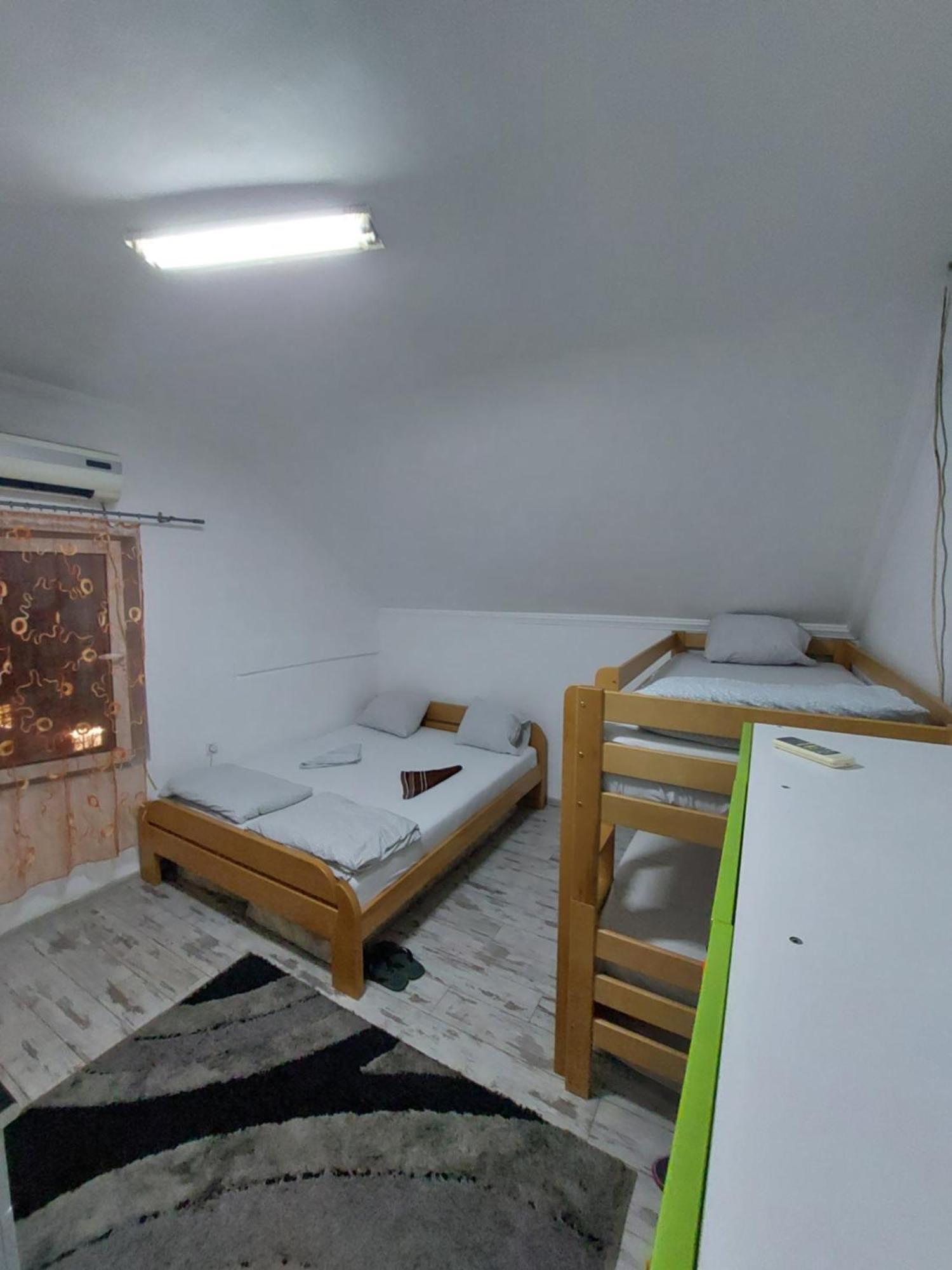 Hostel Inn Downtown Белград Екстериор снимка