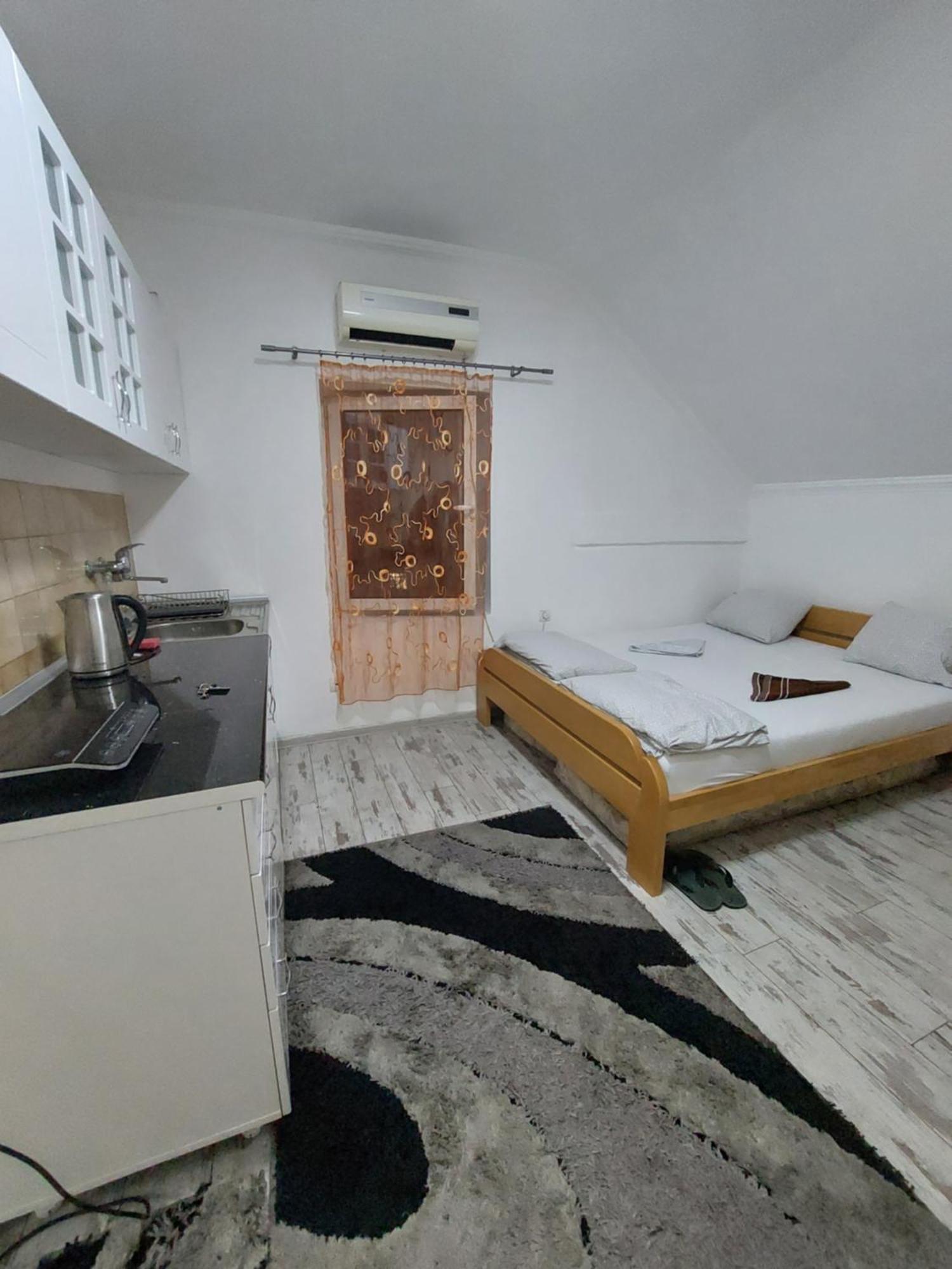 Hostel Inn Downtown Белград Екстериор снимка