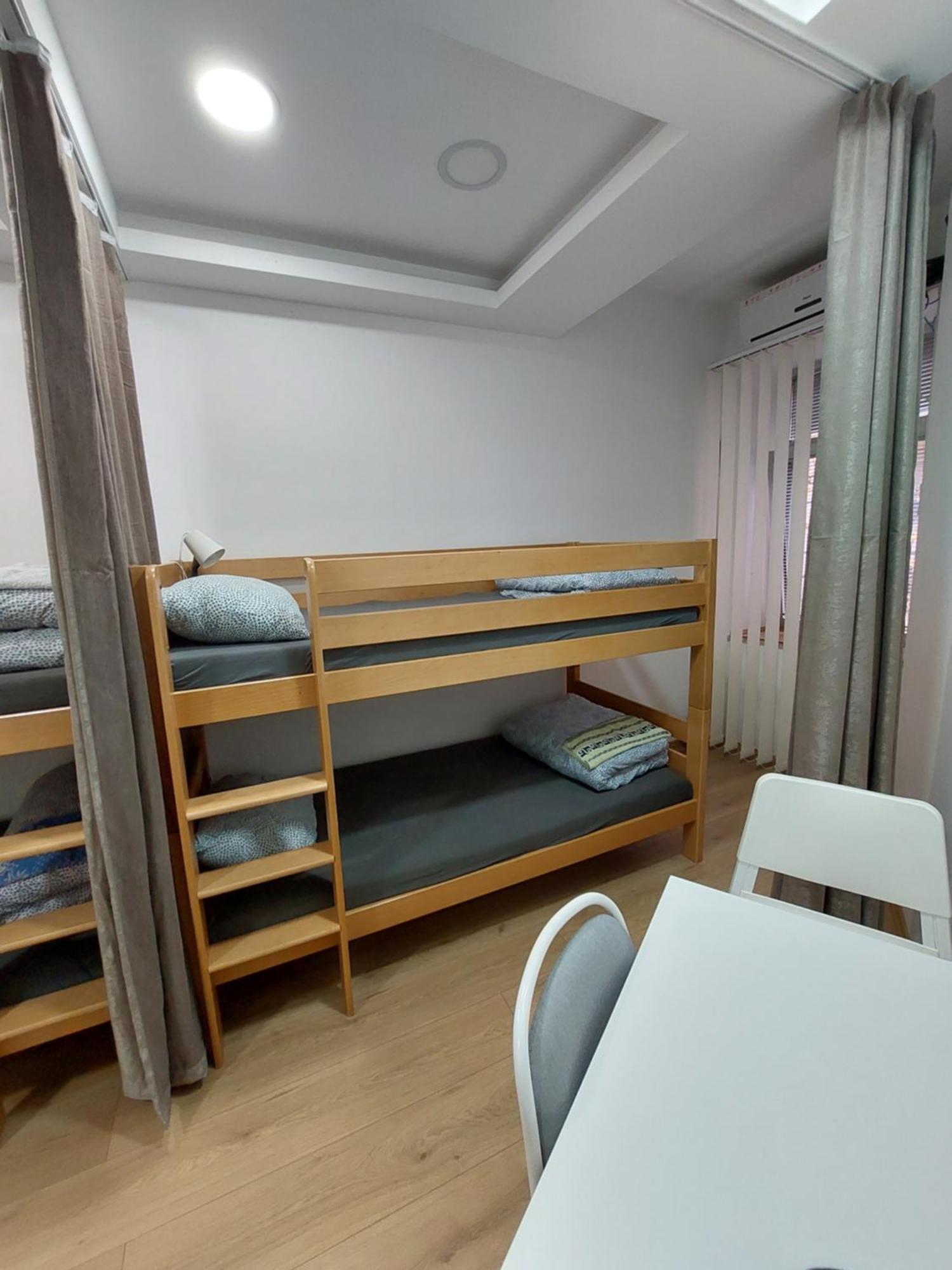 Hostel Inn Downtown Белград Екстериор снимка