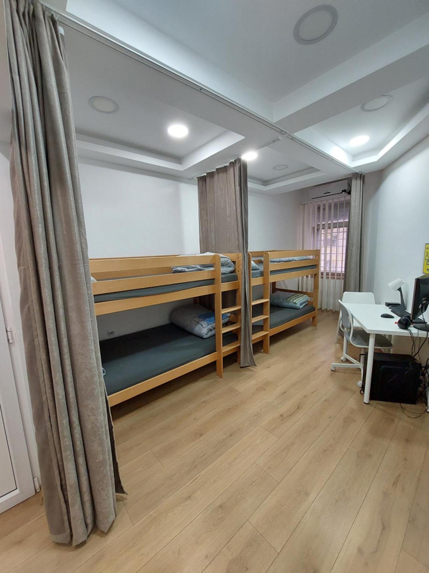Hostel Inn Downtown Белград Екстериор снимка