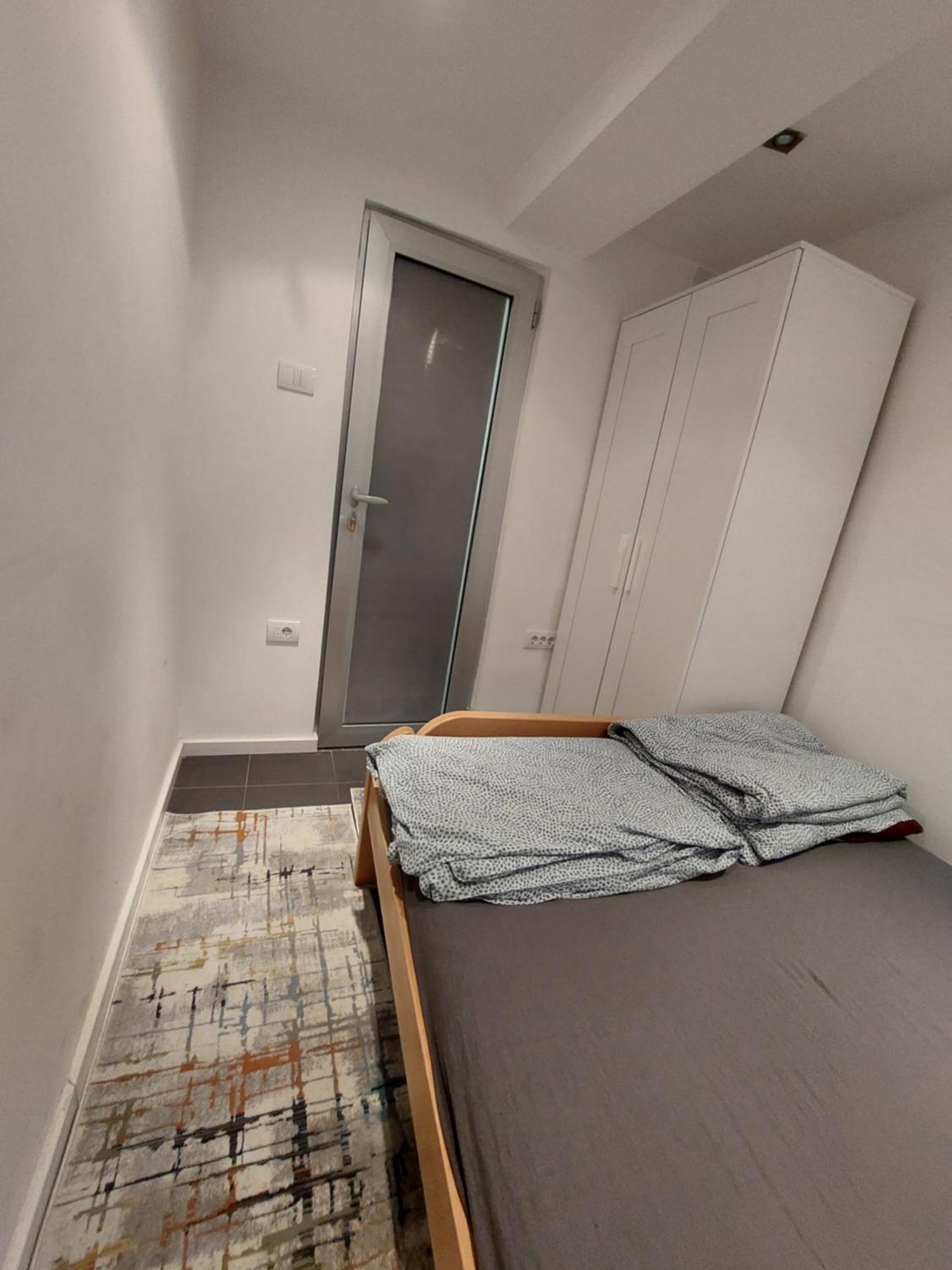 Hostel Inn Downtown Белград Екстериор снимка
